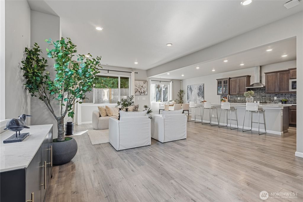 Photo of 9926 15th PL Pl SE, Lake Stevens, WA 98258 (MLS # 2482276)