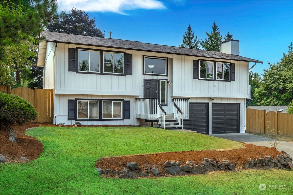 Photo of 75 17th Avenue, Milton, WA 98354 (MLS # 2152071)