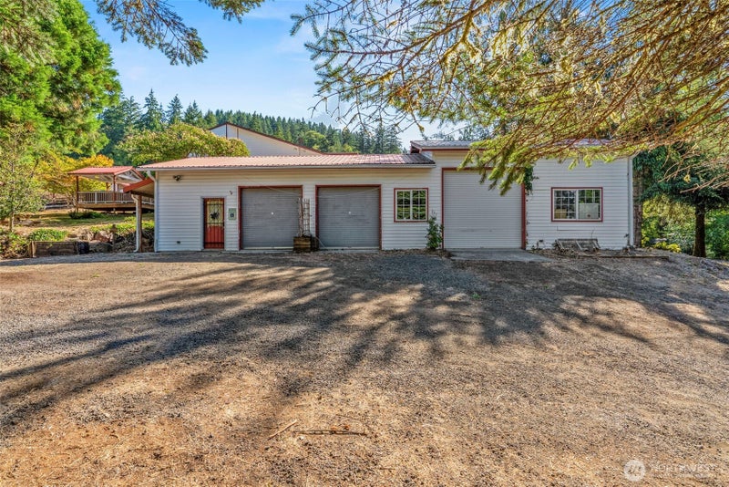 2605 Mt Brynion Road