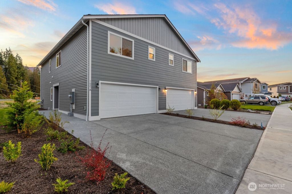 Photo of 1621 Birch Court #B, Gold Bar, WA 98251 (MLS # 2423655)