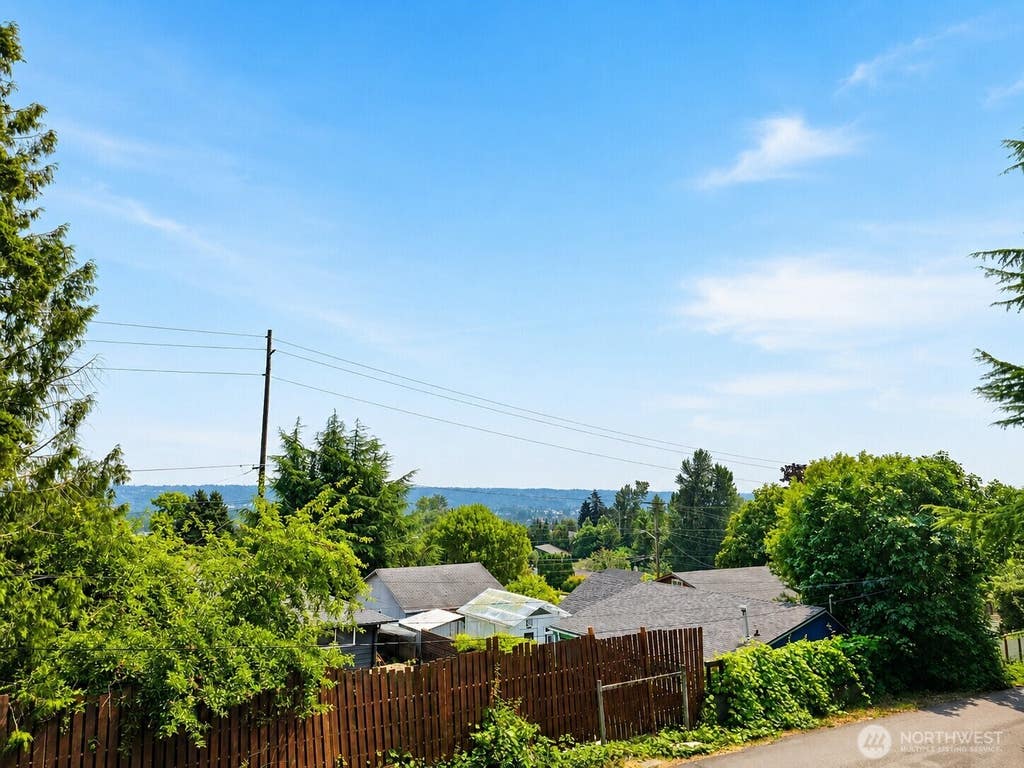 Photo of 4848 S 170th Street, SeaTac, WA 98188 (MLS # 2542288)