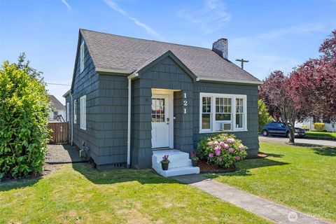 121 SW Alfred Avenue Chehalis WA 98532