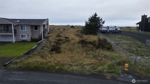 Photo of 33707 G Street, Ocean Park, WA 98640 (MLS # 2455168)