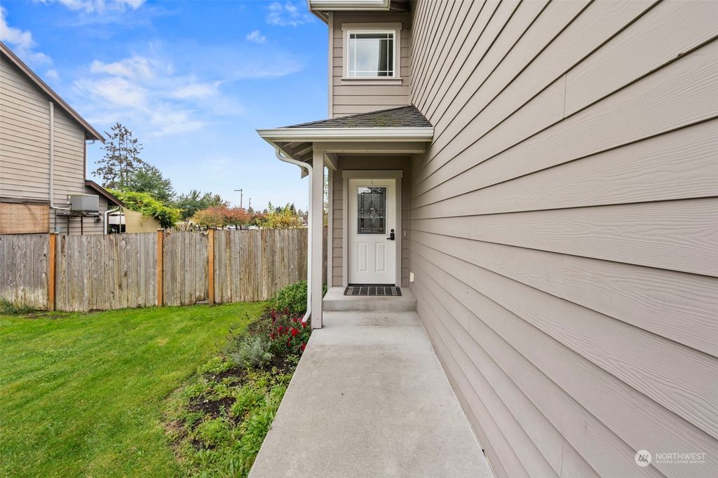 Photo of 104 W Pilchuck Street #A, Granite Falls, WA 98252 (MLS # 2304385)