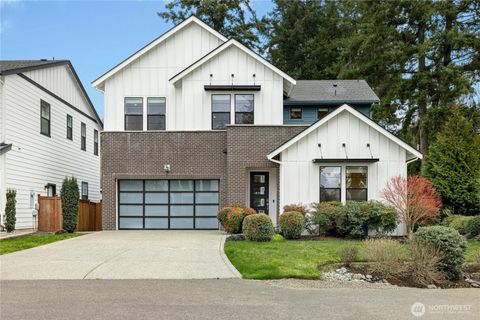8784 NE Winslow Grove Court Bainbridge Island WA 98110