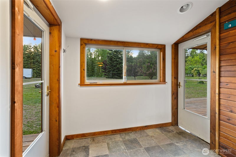 1061 Lauderdale Lane