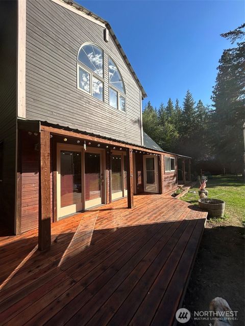 Photo of 1061 Lauderdale Lane, Cle Elum, WA 98922 (MLS # 2520640)