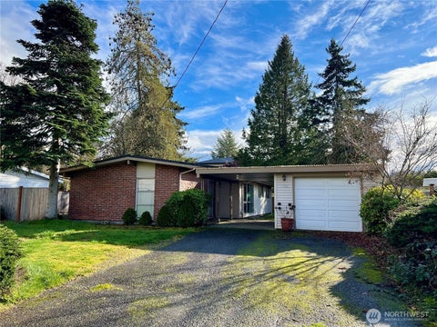Photo of 15533 SE 9th Street, Bellevue, WA 98007 (MLS # 2559629)