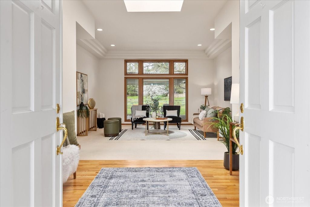 Photo of 20528 NE Union Hill Road, Redmond, WA 98053 (MLS # 2495413)