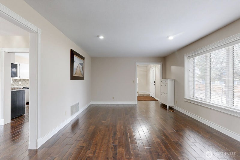 958 Abbott Road