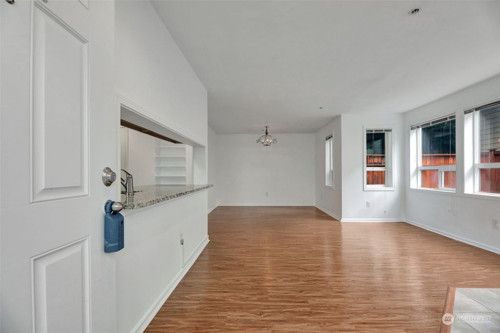 Photo of 2801 NE 130th Street #E101, Seattle, WA 98125 (MLS # 2245017)