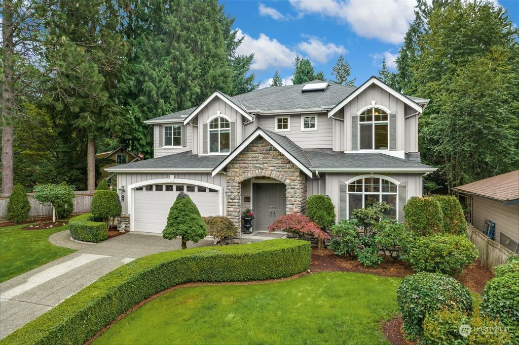 Photo of 14619 SE 21st Street, Bellevue, WA 98007 (MLS # 2148858)