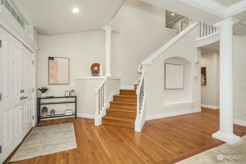 Photo of 14619 SE 21st Street, Bellevue, WA 98007 (MLS # 2148858)