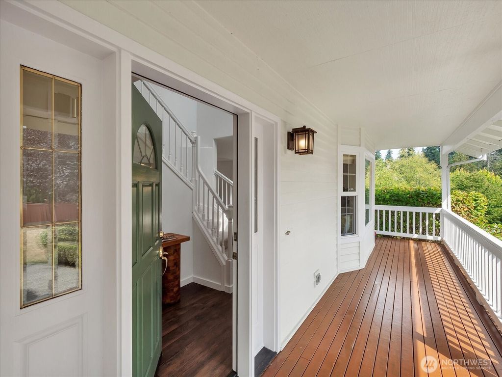 Photo of 5705 92nd Street SW, Mukilteo, WA 98275 (MLS # 2425607)
