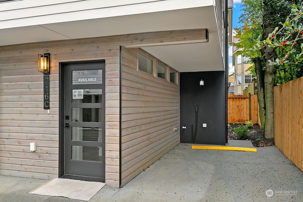 Photo of 716 N Motor Place #C, Seattle, WA 98103 (MLS # 2180965)