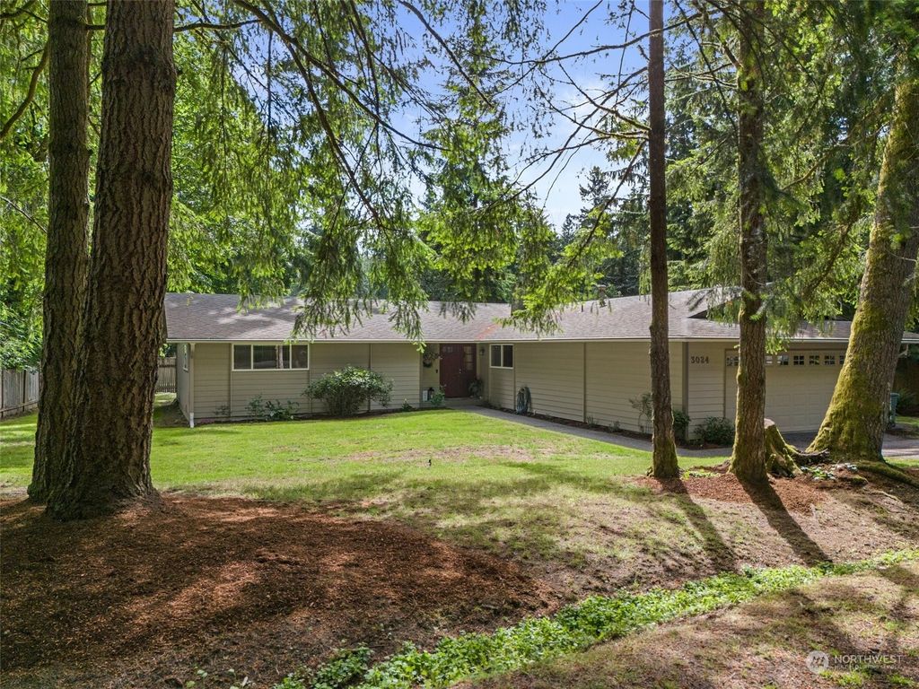 Photo of 3024 252nd Place SE, Sammamish, WA 98075 (MLS # 2247844)