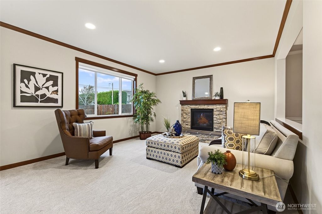 Photo of 13623 40th Avenue W, Lynnwood, WA 98087 (MLS # 2455598)