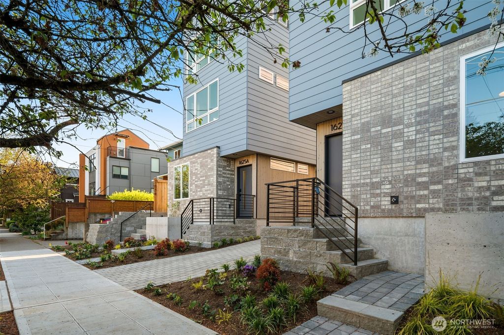 Photo of 1627 A 21st Avenue, Seattle, WA 98122 (MLS # 2435774)