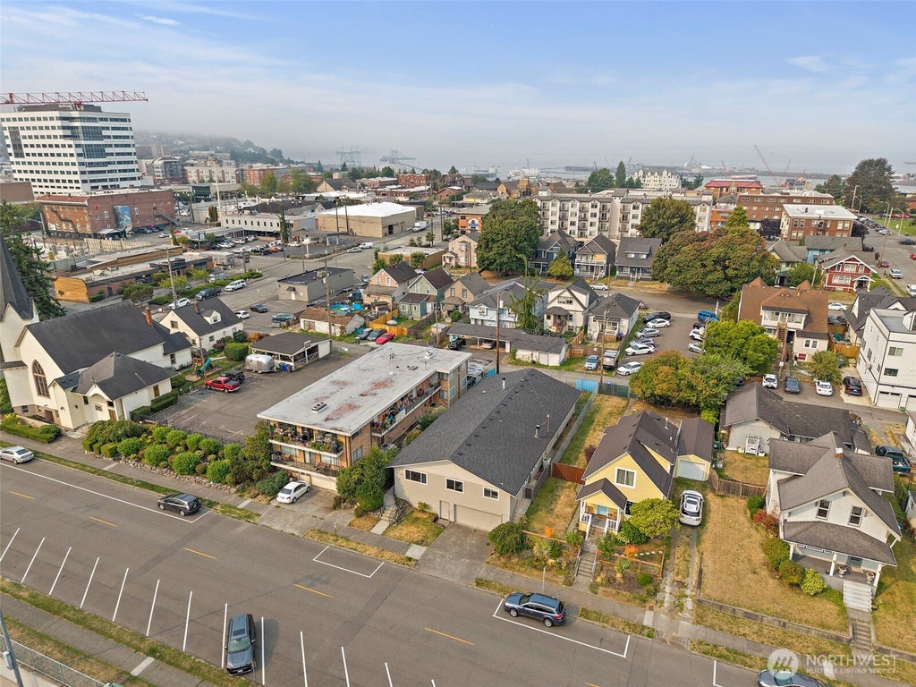 Photo of 2516 Rockefeller Avenue #A, B, Everett, WA 98201 (MLS # 2542338)
