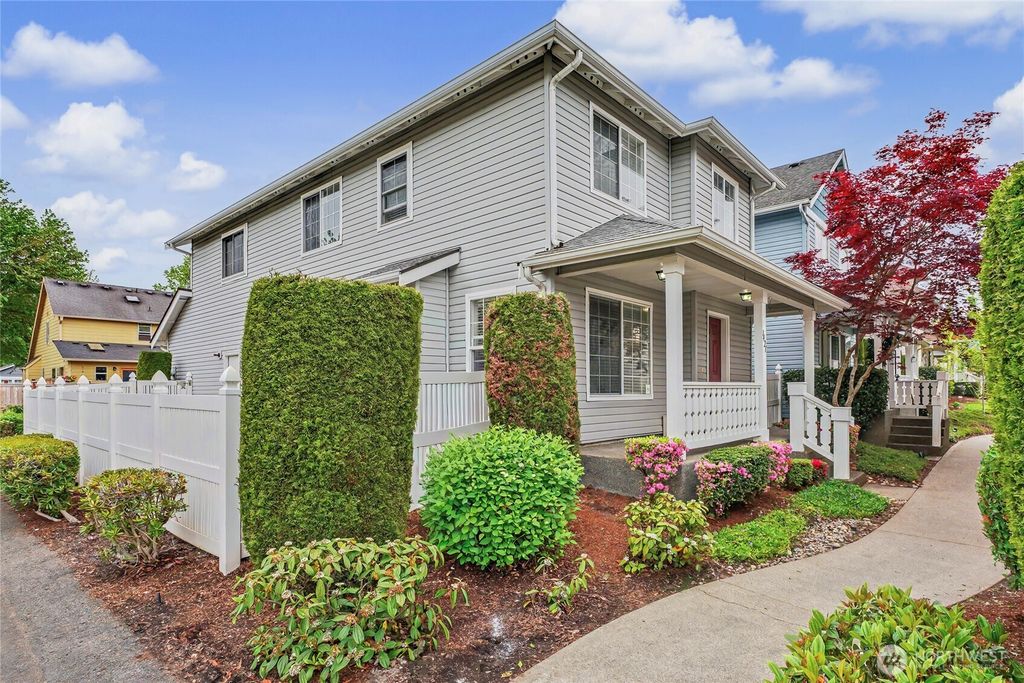 Photo of 1421 Rooklidge Street, Dupont, WA 98327 (MLS # 2514823)