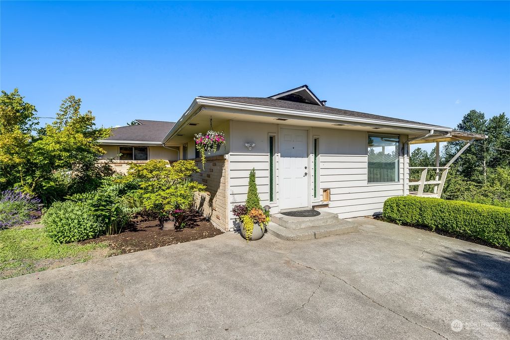 Photo of 6705 Skipley Road, Snohomish, WA 98290 (MLS # 2260644)