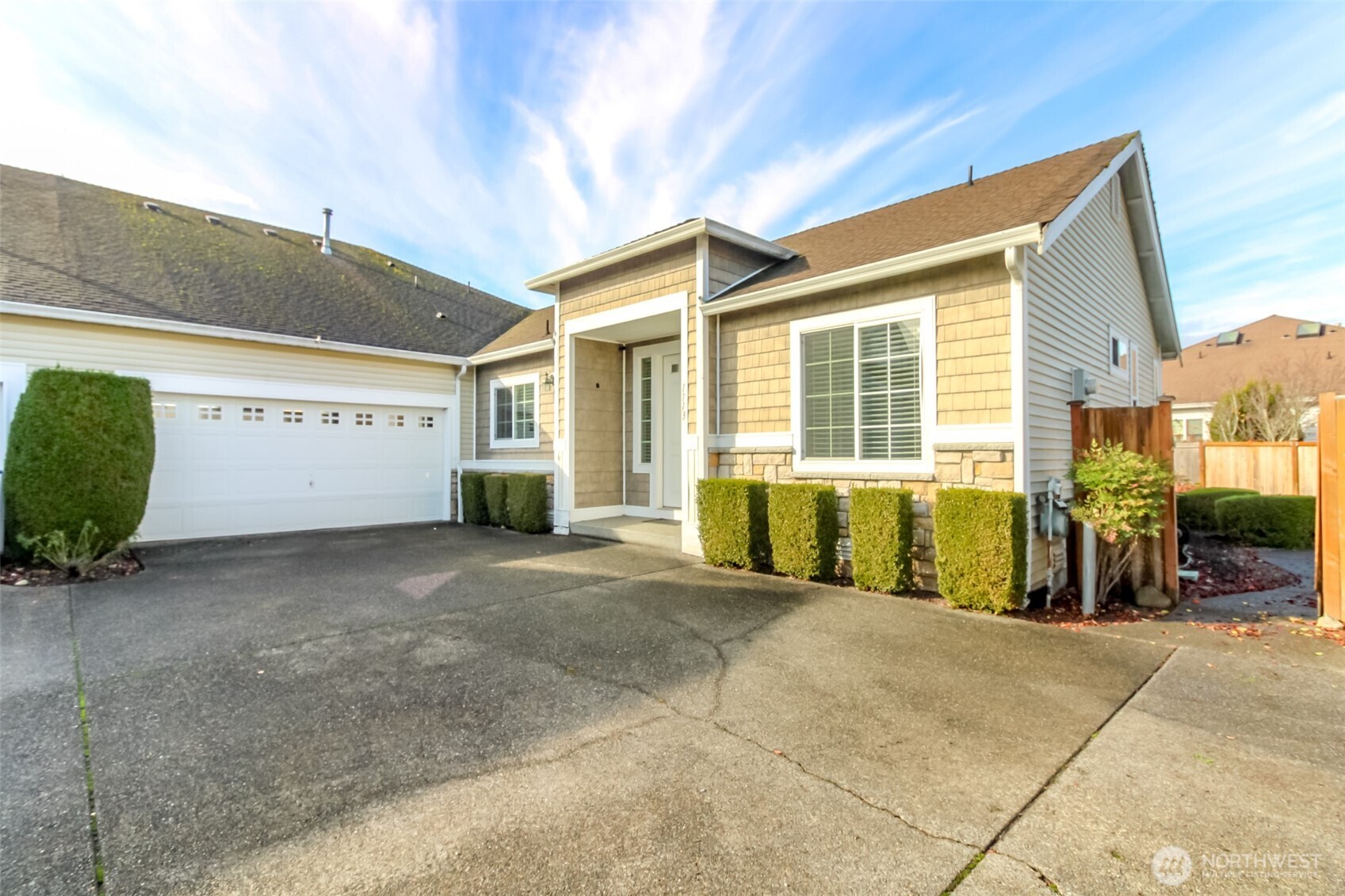 1113 Ofarrell Lane NW