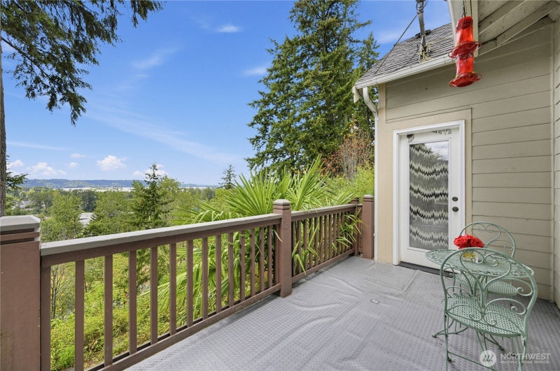 409 SE 50th Street SE