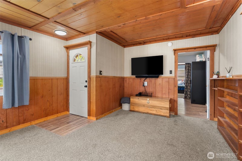 702 King Road