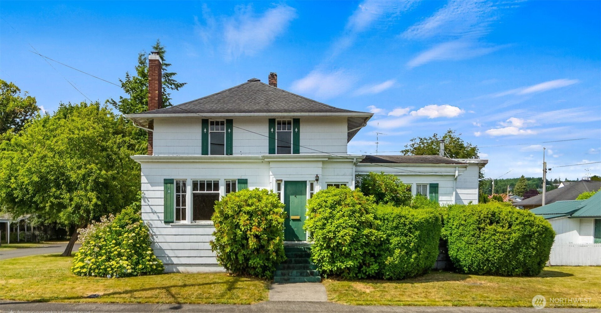 522 W Wynooche Avenue