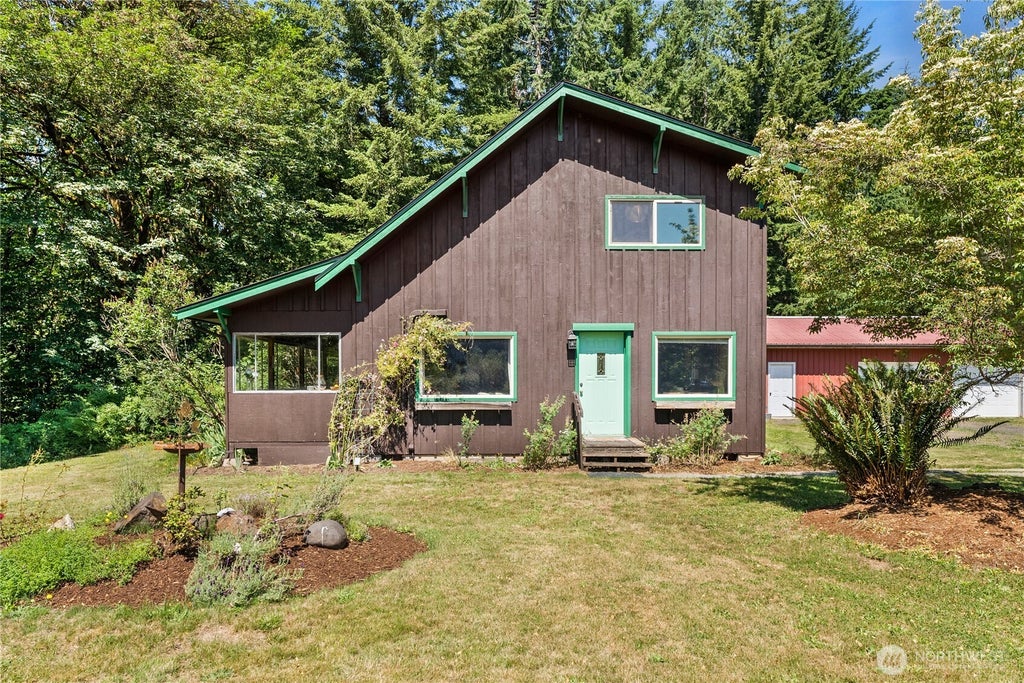 Photo of 223 Porter Creek Road, Elma, WA 98541 (MLS # 2550504)