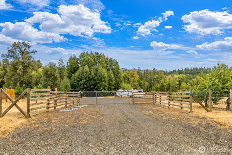 330 Quail Valley Road