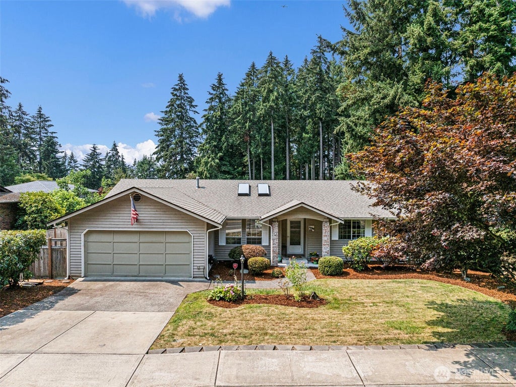 Photo of 1250 Roe Street, Steilacoom, WA 98388 (MLS # 2561753)