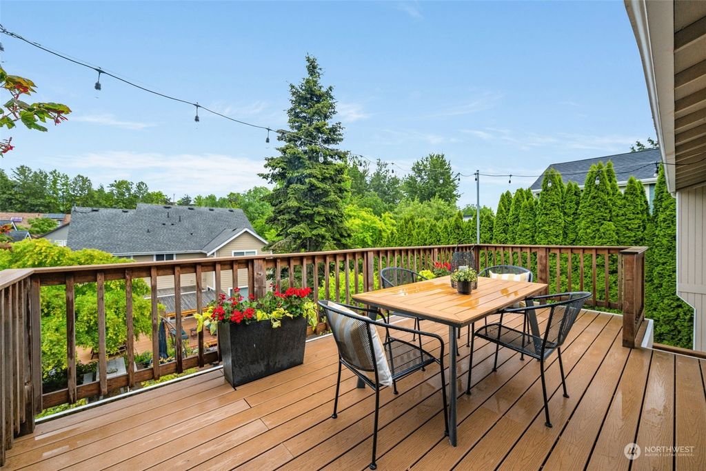Photo of 6006 18th Avenue SW, Seattle, WA 98106 (MLS # 2245211)