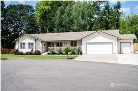 Photo of 128 Trevor Lane, Chehalis, WA 98532 (MLS # 2449677) Photo of 128 Trevor Lane, Chehalis, WA 98532 (MLS # 2449677)