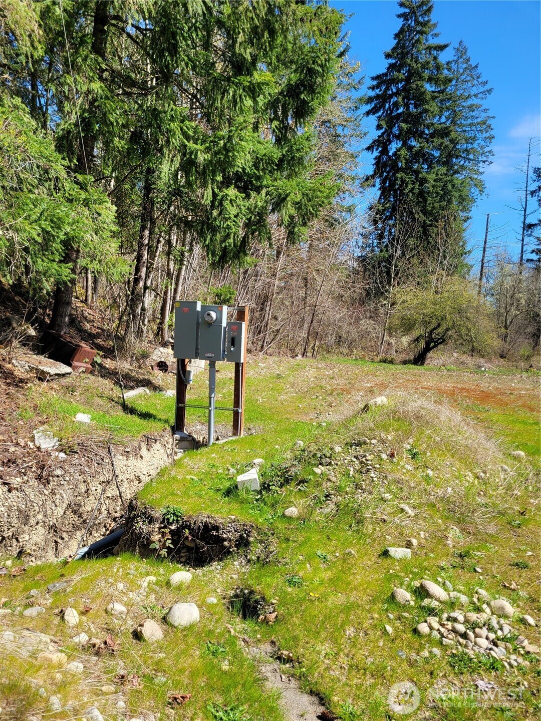 41325 109 Avenue Ct E