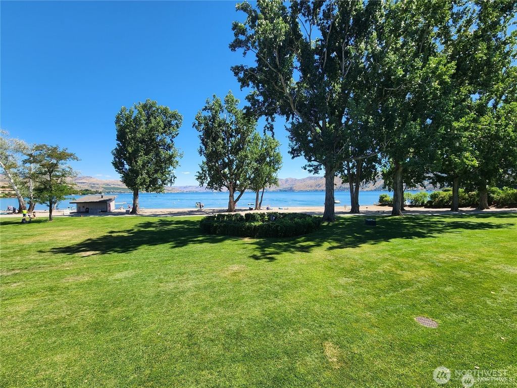 Photo of 1 Beach 537-Q, Manson, WA 98831 (MLS # 2515595)