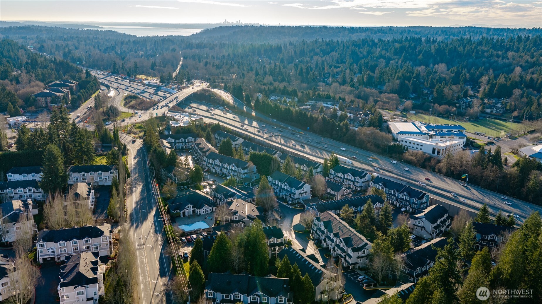 16125 Juanita-Woodinville Way NE 805