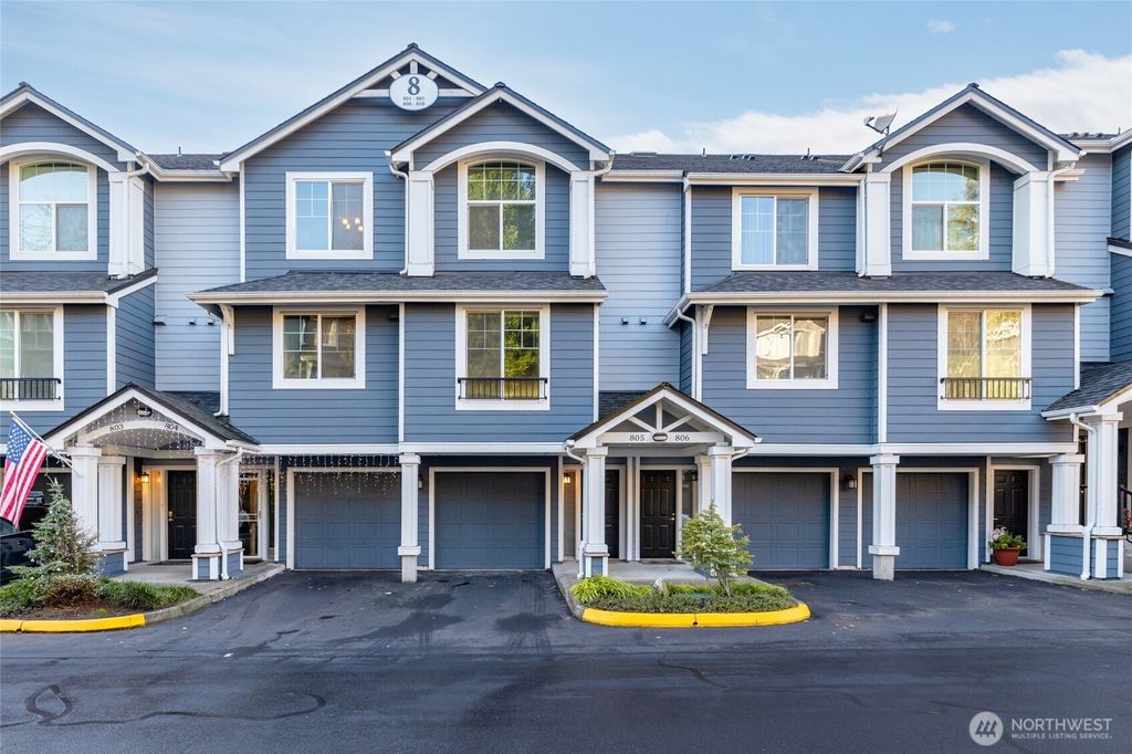 Photo of 16125 Juanita-Woodinville Way NE #805, Bothell, WA 98011 (MLS # 2464135)