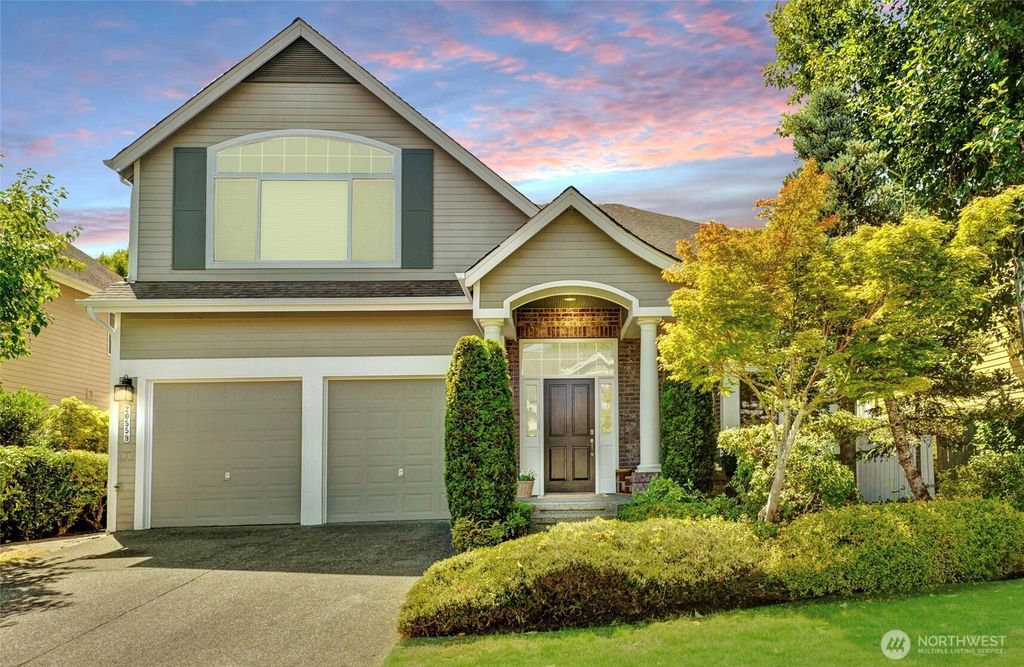 Photo of 20559 NE 31st Street, Sammamish, WA 98074 (MLS # 2405236)