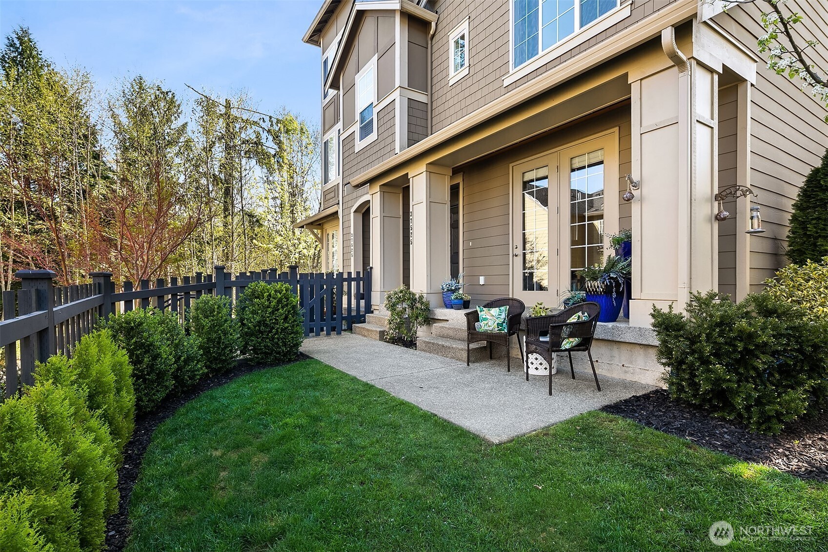 37525 SE Fury Street 100