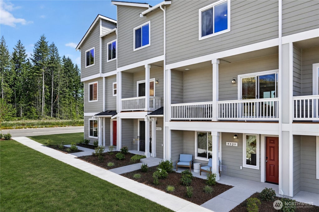 Photo of 9674 Mineral Avenue NW, Silverdale, WA 98383 (MLS # 2578421)