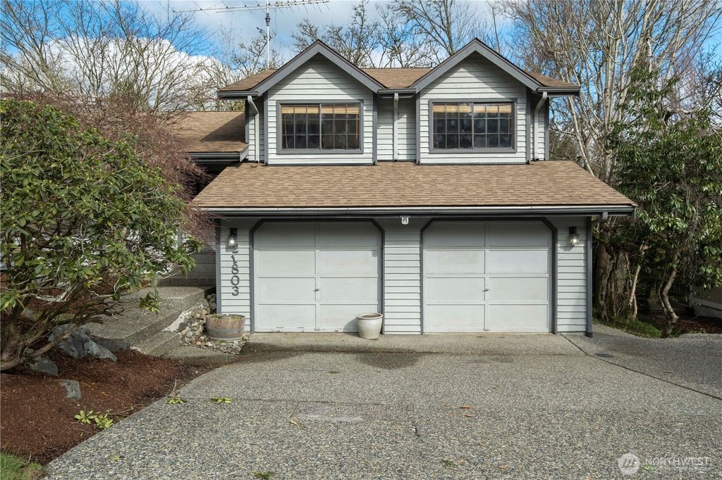 Photo of 21803 Oak Way, Brier, WA 98036 (MLS # 2484406)