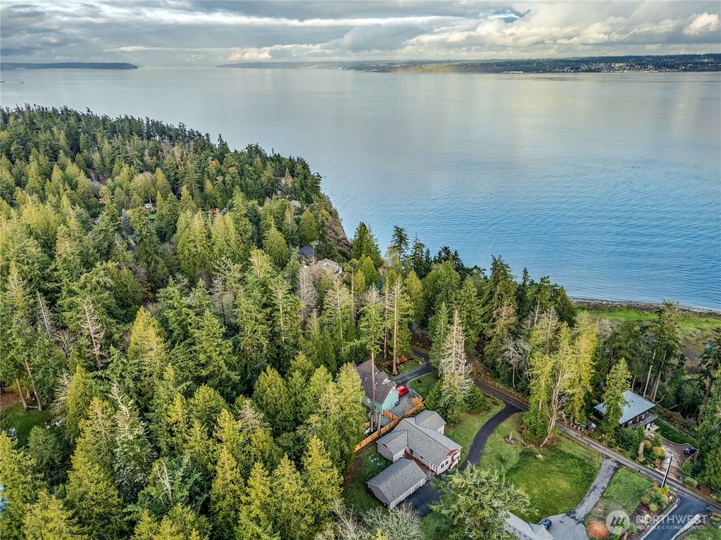 Photo of 20919 President Point Road NE, Kingston, WA 98346 (MLS # 2456748)