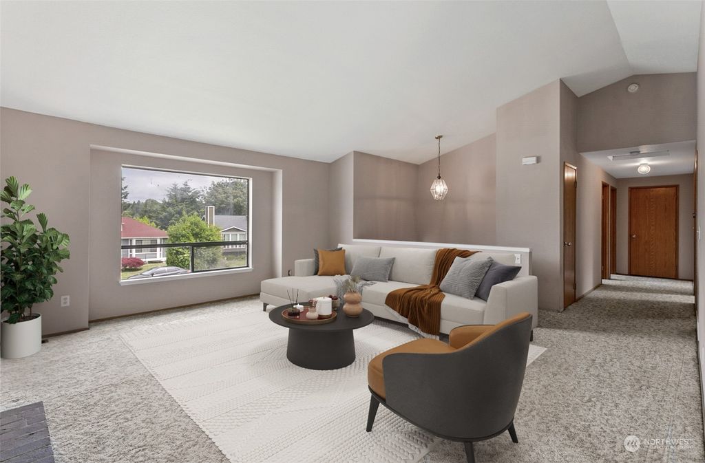 Photo of 32419 18th Avenue SW, Federal Way, WA 98023 (MLS # 1994445)