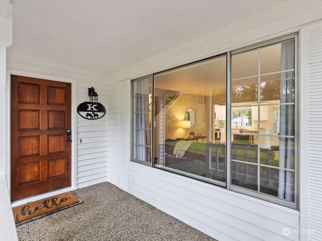Photo of 10312 210th Street SE, Snohomish, WA 98296 (MLS # 2186904)