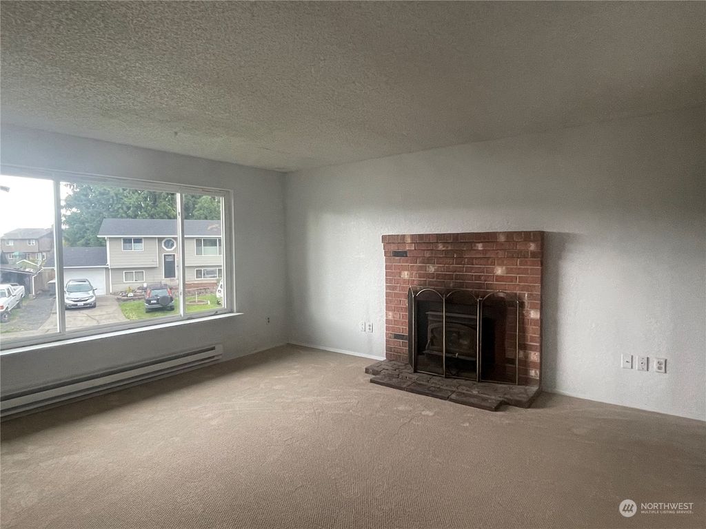 Photo of 220 Belmark Avenue, Granite Falls, WA 98252 (MLS # 2129874)