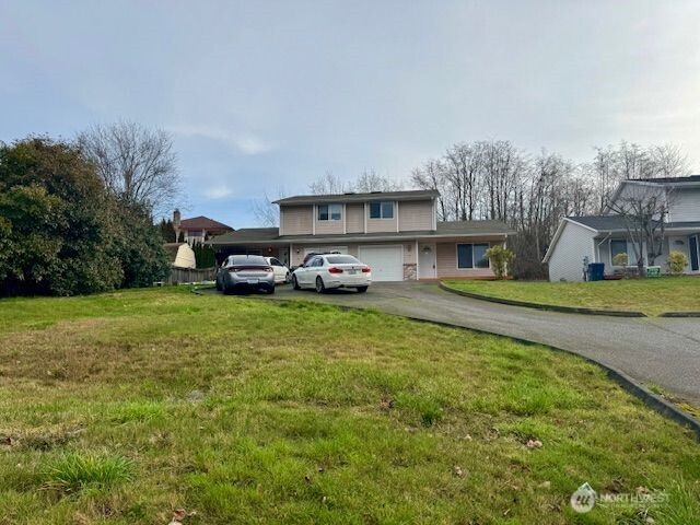 5525 67th Avenue NE A & B