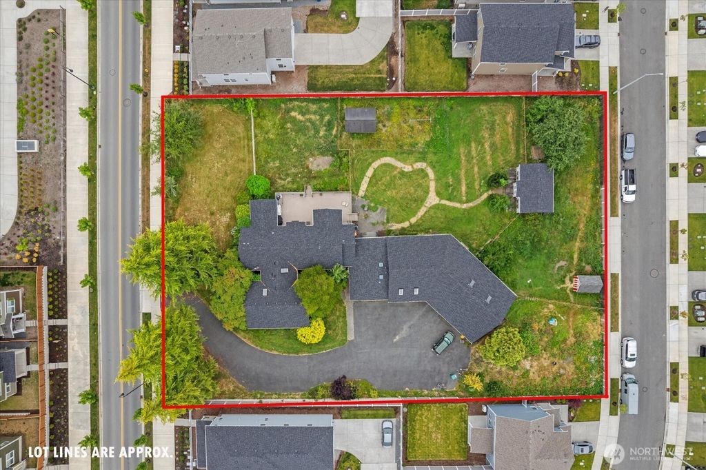 Photo of 4826 87th Avenue NE, Marysville, WA 98270 (MLS # 2410516)