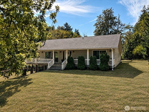 Photo of 1010 SE Binns Swiger Loop Road, Shelton, WA 98584 (MLS # 2576977)