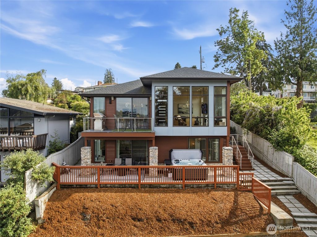 Photo of 7226 S Ryan Street, Seattle, WA 98178 (MLS # 2521289)